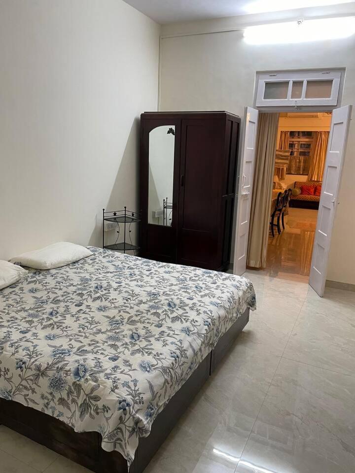 Ground Floor 20 Chimbai Road Bandra West - Mumbai Apartamento Exterior foto